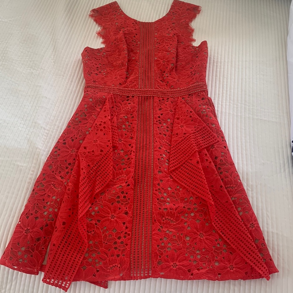 BCBG Maxazria Ondina Bright Coral Lace Sleeveless Dress Womens Size 2, EUC